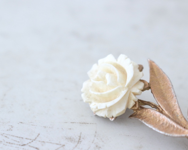 Rose&Pearl Brooch