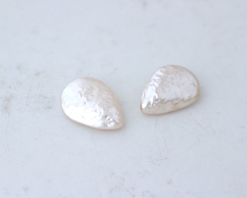 Glass Pearl Cabochon