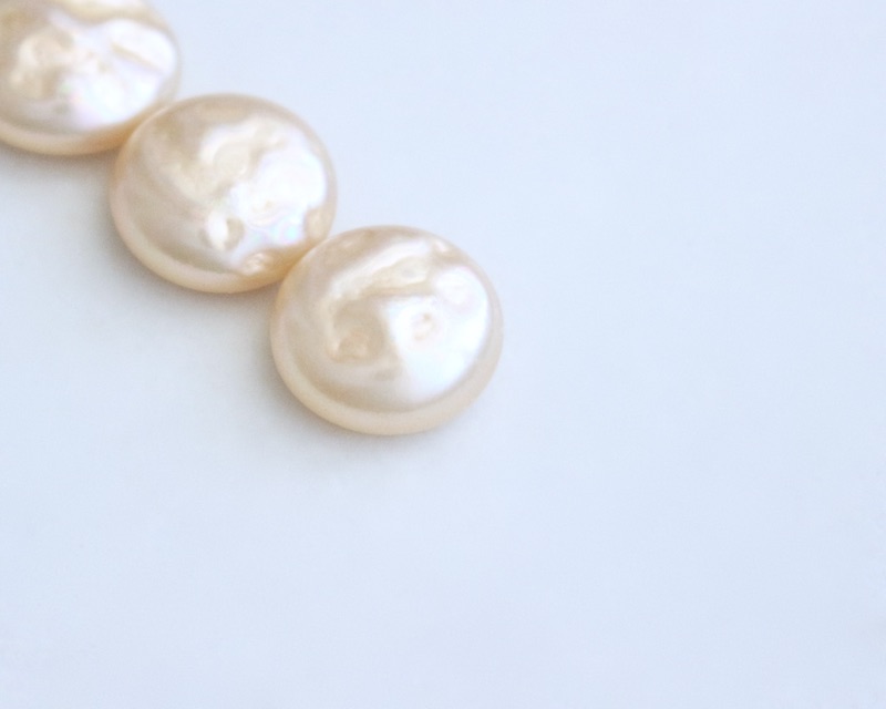 GlassPearl Cabochon